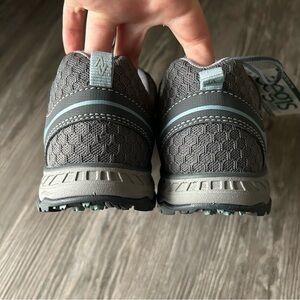 Eddie Bauer Full Circuit Sneakers Womens Size 9.5 NWT